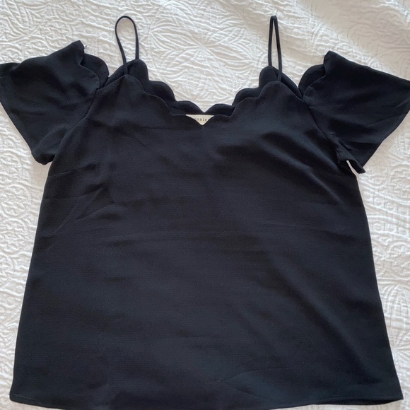Monteau Black Scalloped Off The Shoulder Blouse - Picture 4 of 7